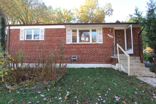 2818 Harris Ave
