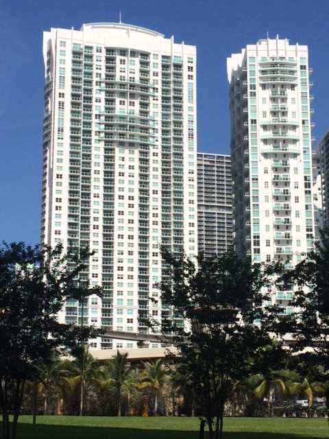 41 SE 5 ST # 1017