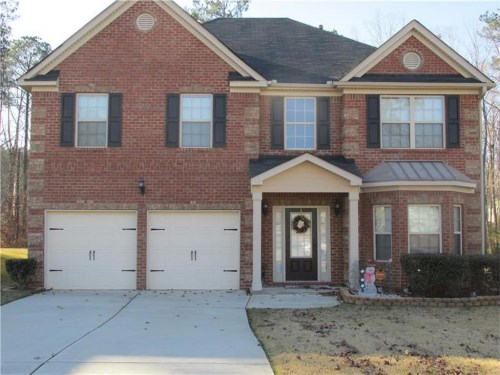 7877 The Lakes Drive