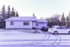 625 Delaware Place