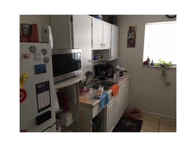 2551 NW 13 ST # 21