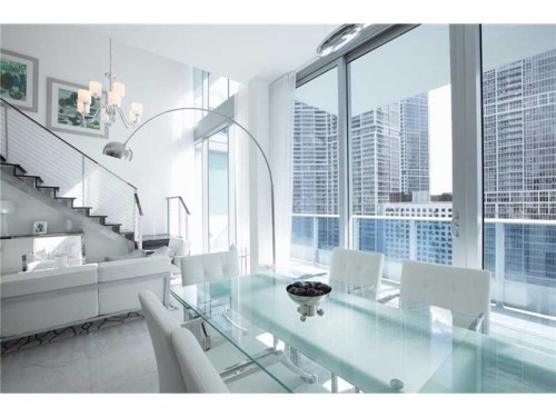 200 BISCAYNE BLVD WY # 1107