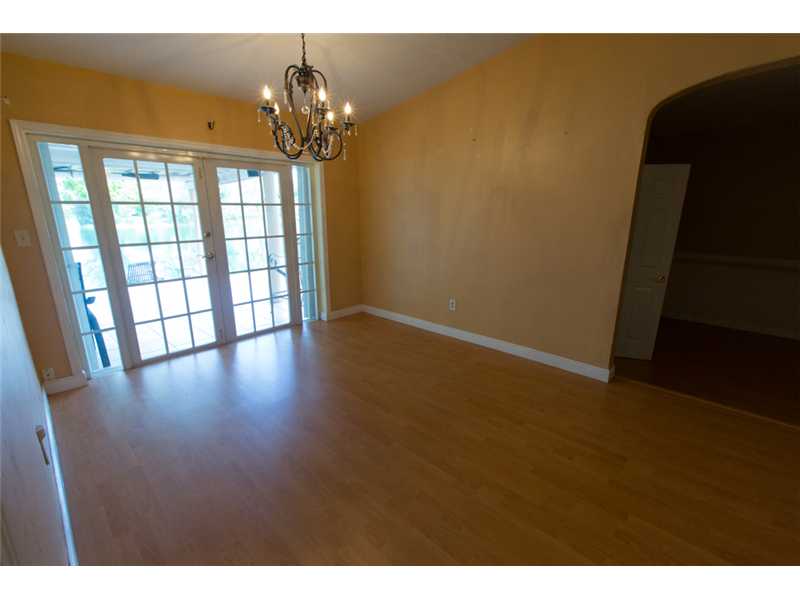 16330 SW 109 AV