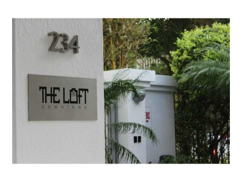 234 NE 3 ST # 2202
