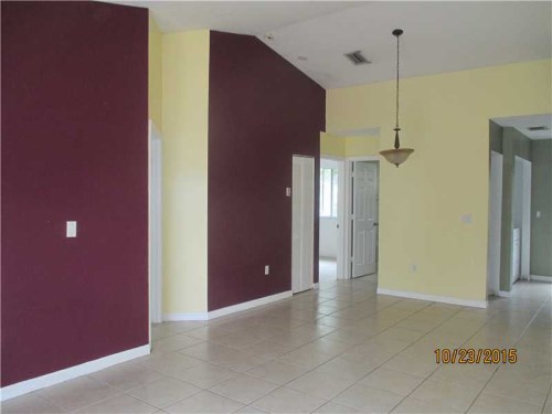 6646 SW 115 CT # 104