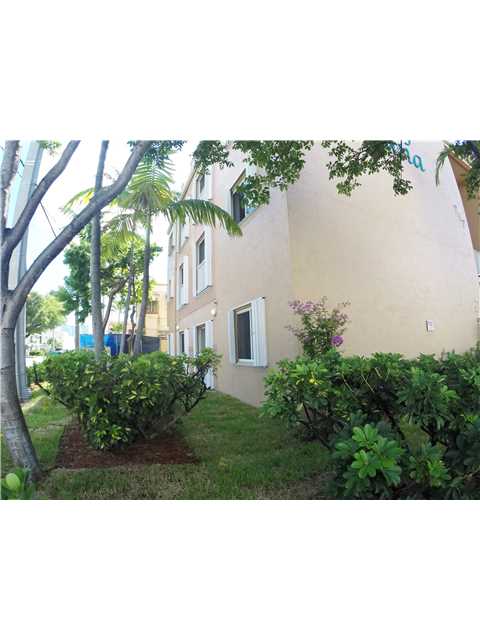 717 SW 11 AVE # 204