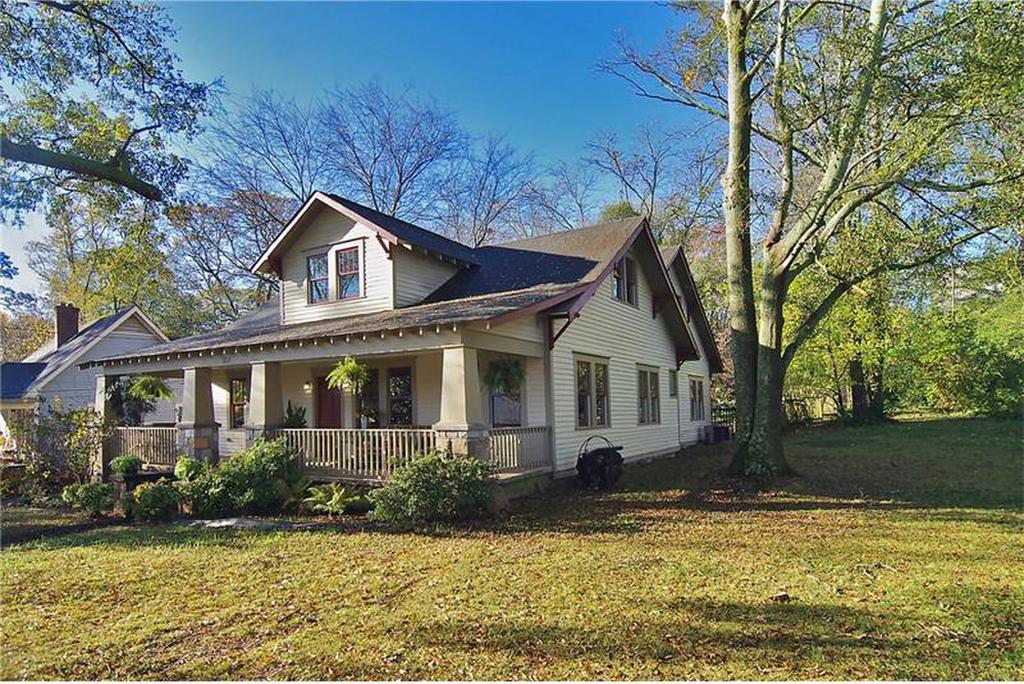 117 S Columbia Drive