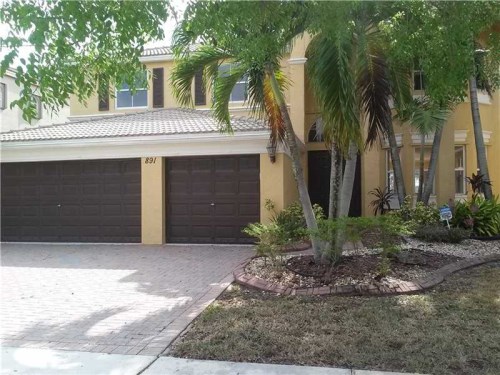 17404 SW 47 CT