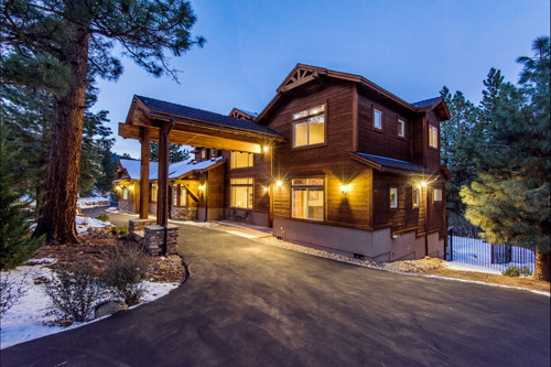 243 E Jeffrey Pine Rd.