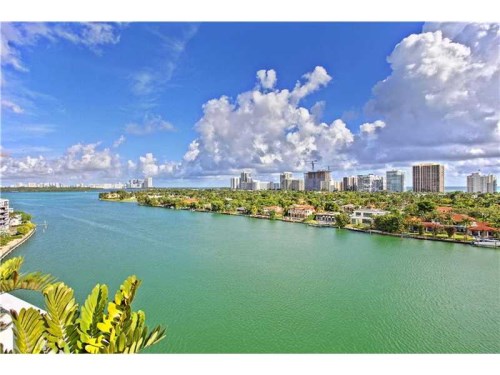 9901 E Bay Harbor Dr # 301