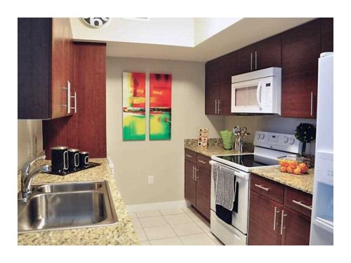110 SW 12th