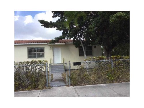 435 NW 34th St