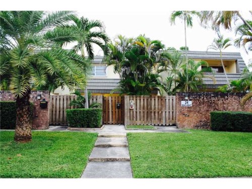 8645 SW 137th Ave # 8645