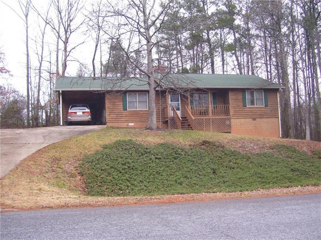 6305 Garden Lane