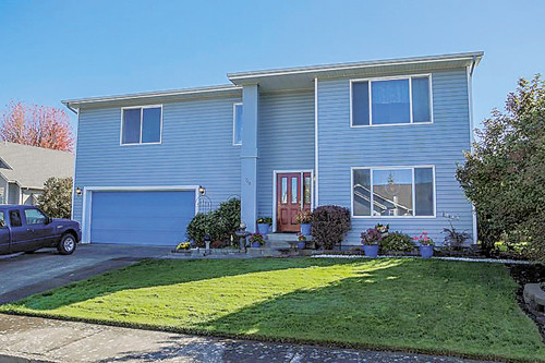 740 Crimson Wy