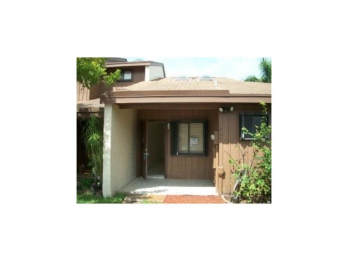 1662 N 14th Ter # 1662