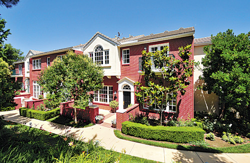 2485 Waldemar Dr.