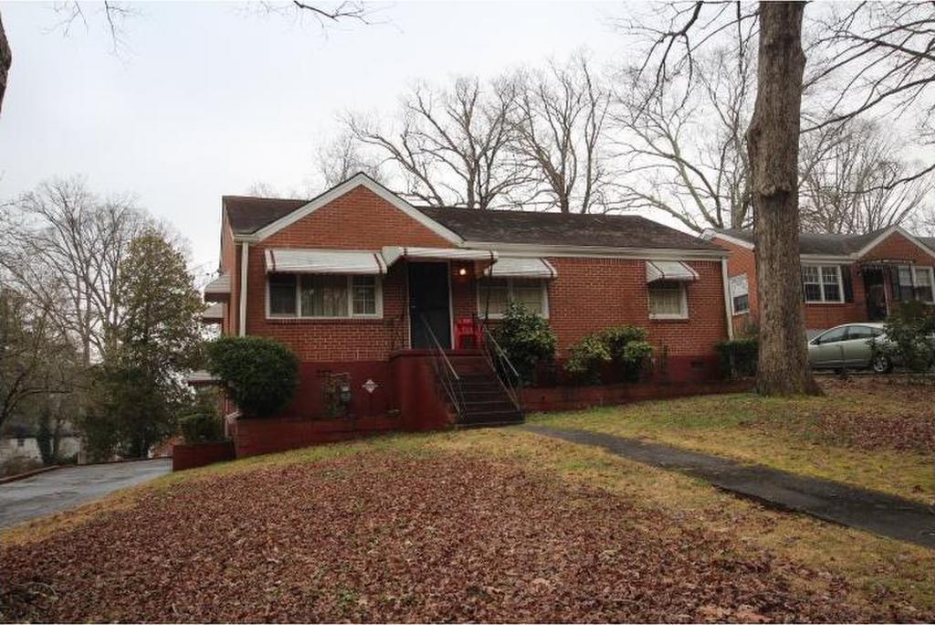 1524 N Ellington Street