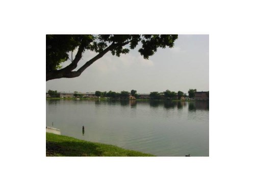 18801 NE 2 AV # 1015