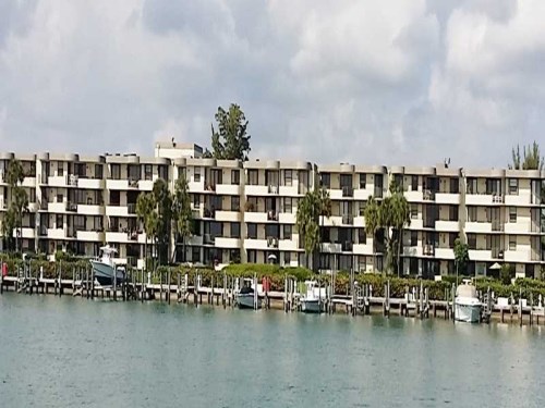 12000 N BAYSHORE DR # 105