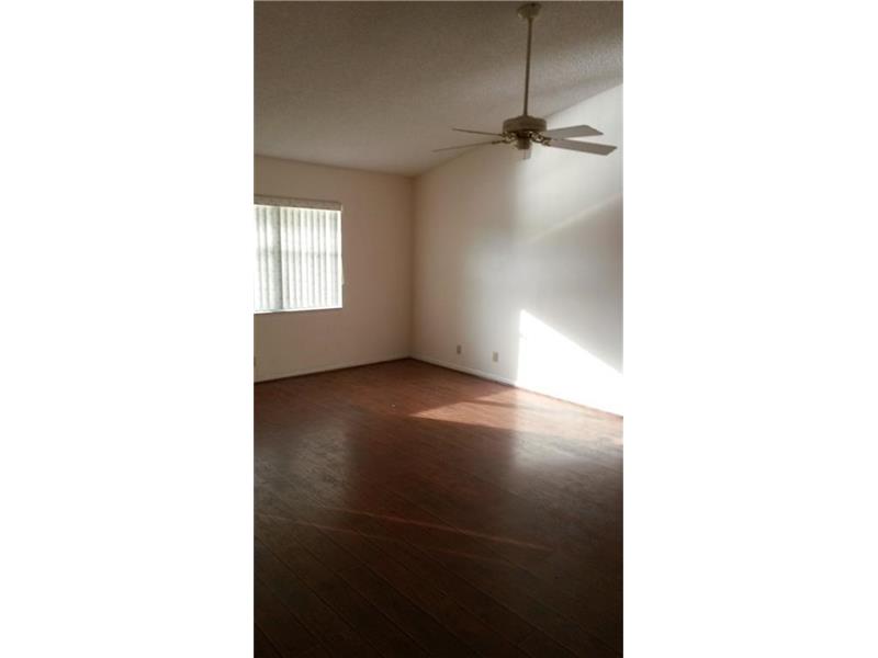 7689 NW 99th Ave # 7689