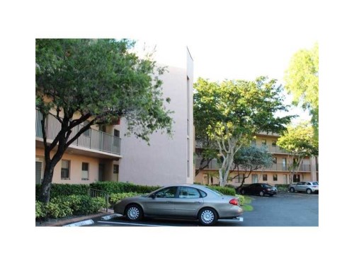 10442 Sunrise Lakes Blvd # 109