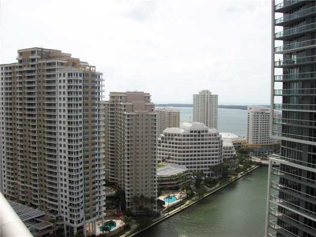 475 BRICKELL AV # 2509