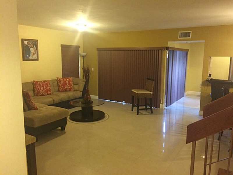 5975 SW 137 AV # 202