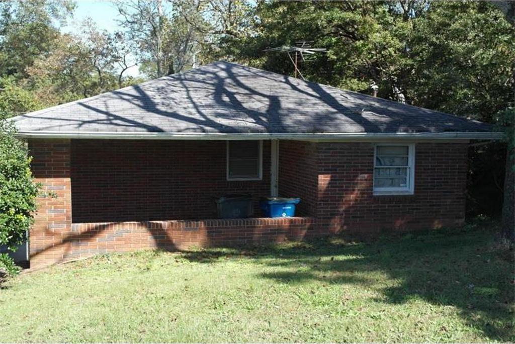 1136 Winburn Drive