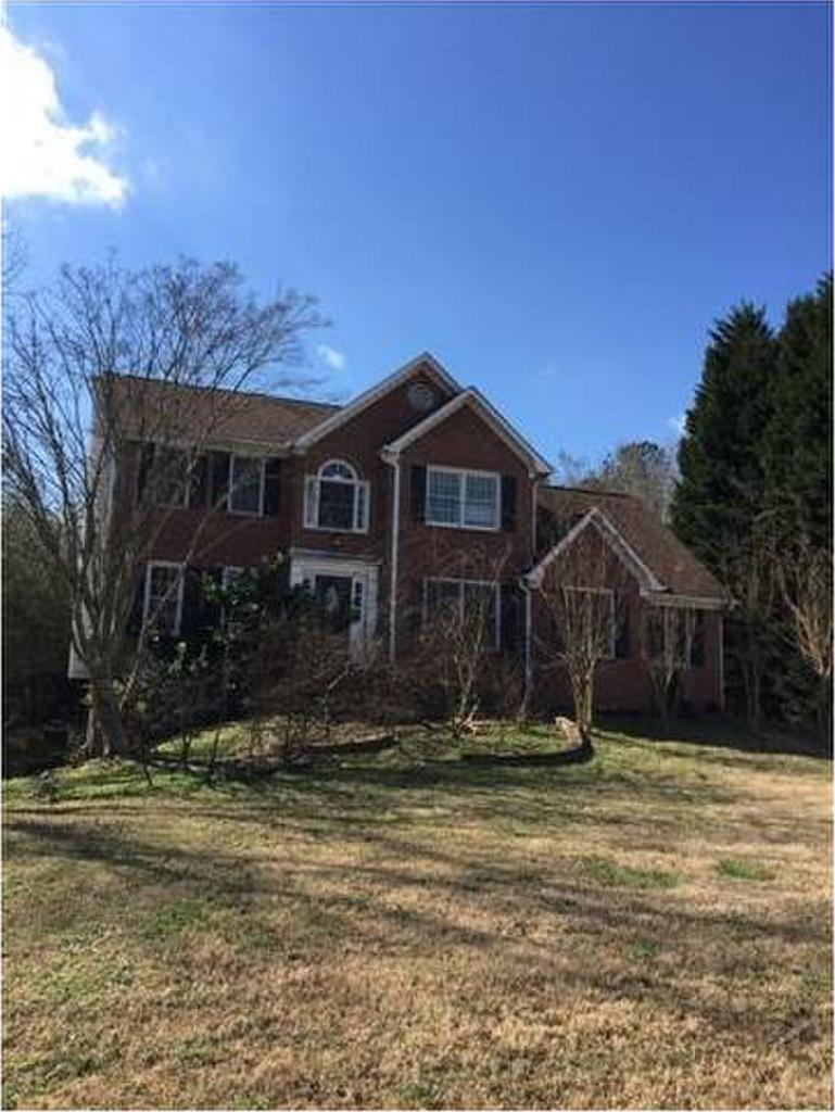 2294 Stratford Lane