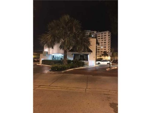 3301 NE 5 AVE # 1015