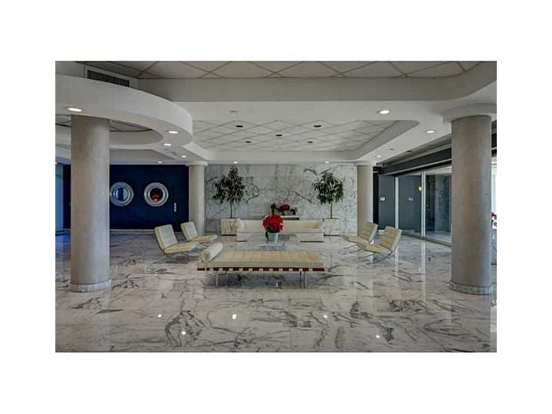5055 Collins Ave # 7K