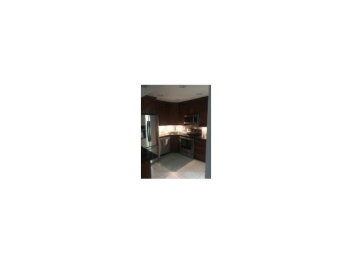 1110 N Riverside Dr # 6