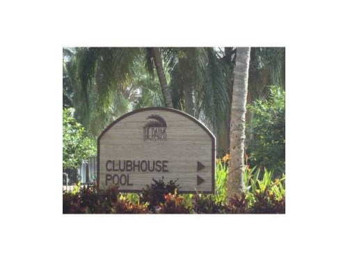 200 Palm Cir # 102