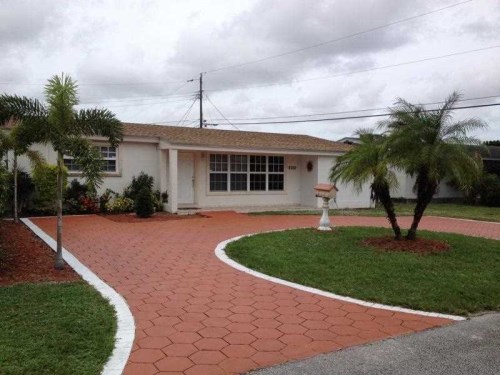 2320 SABAL PALM DR