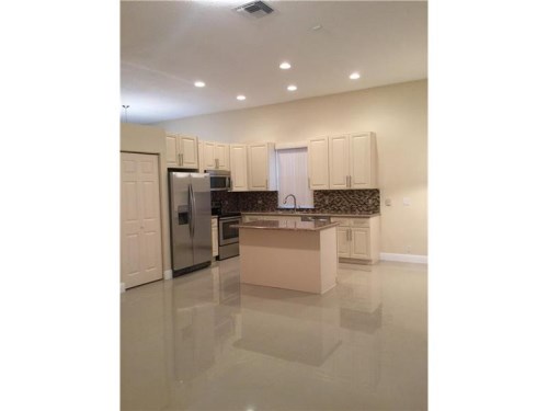 1106 NW 132nd Ave