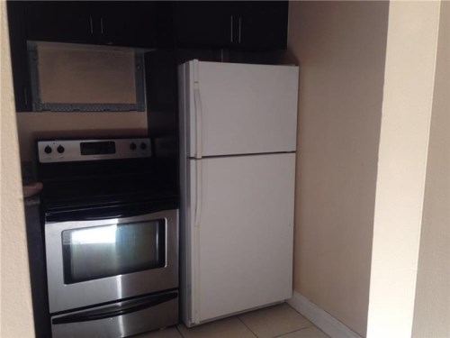 486 NW 165 STREET ROAD # B-602