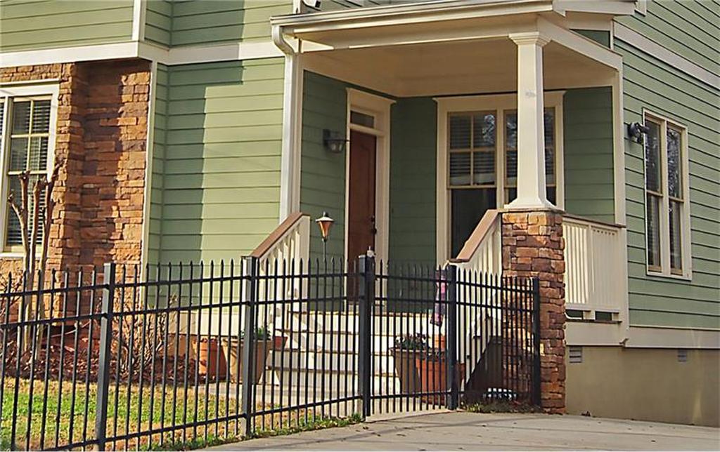 1331 Mercer Avenue