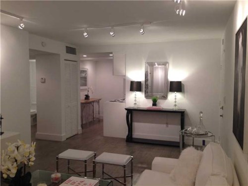 8609 SW 68 # 3