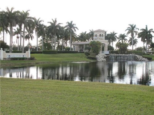 1521 SW 189th Ter