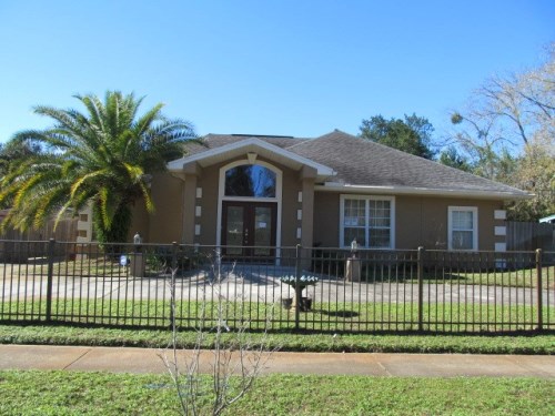 8814 Darlington Dr