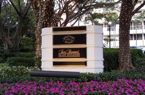 4000 Island Blvd # 906
