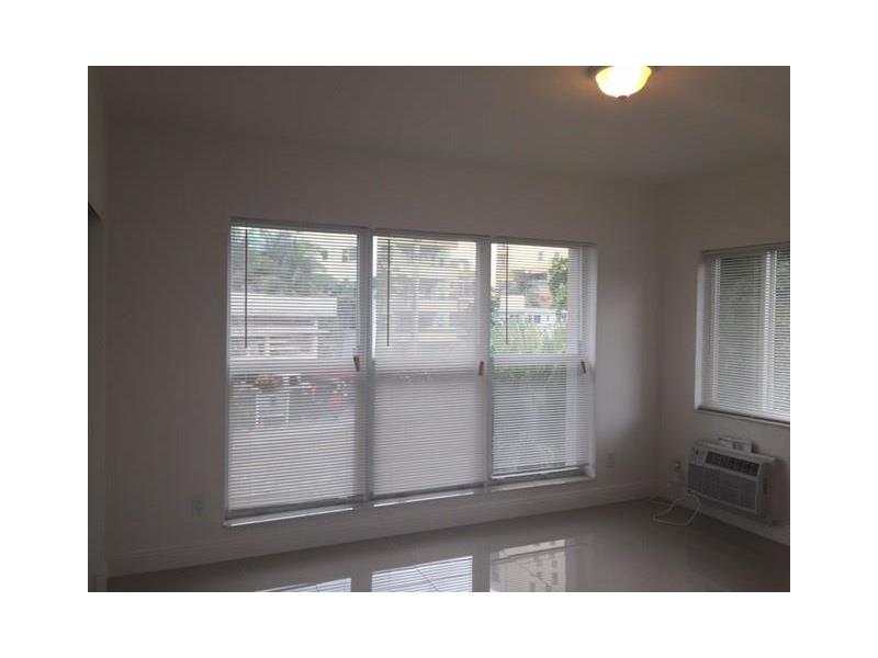 9800 E Bay Harbor Dr # 7A