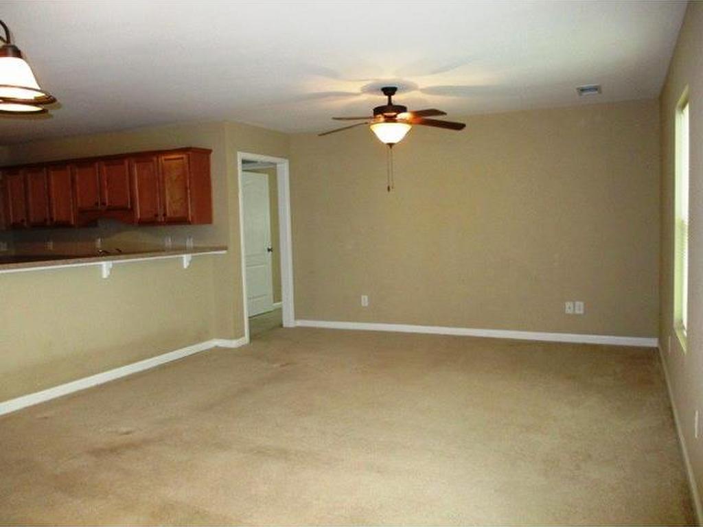 114 Hood Park Drive