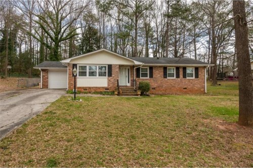 3032 Pine Manor Court Se