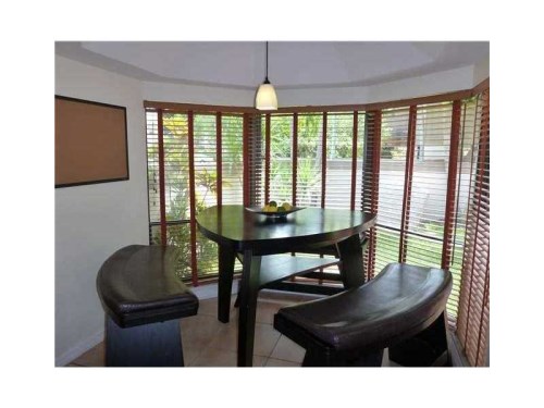 9860 NW 52nd Ter # .