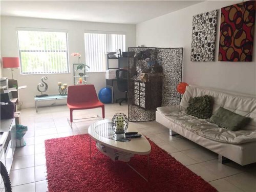 8160 Geneva Ct # 315