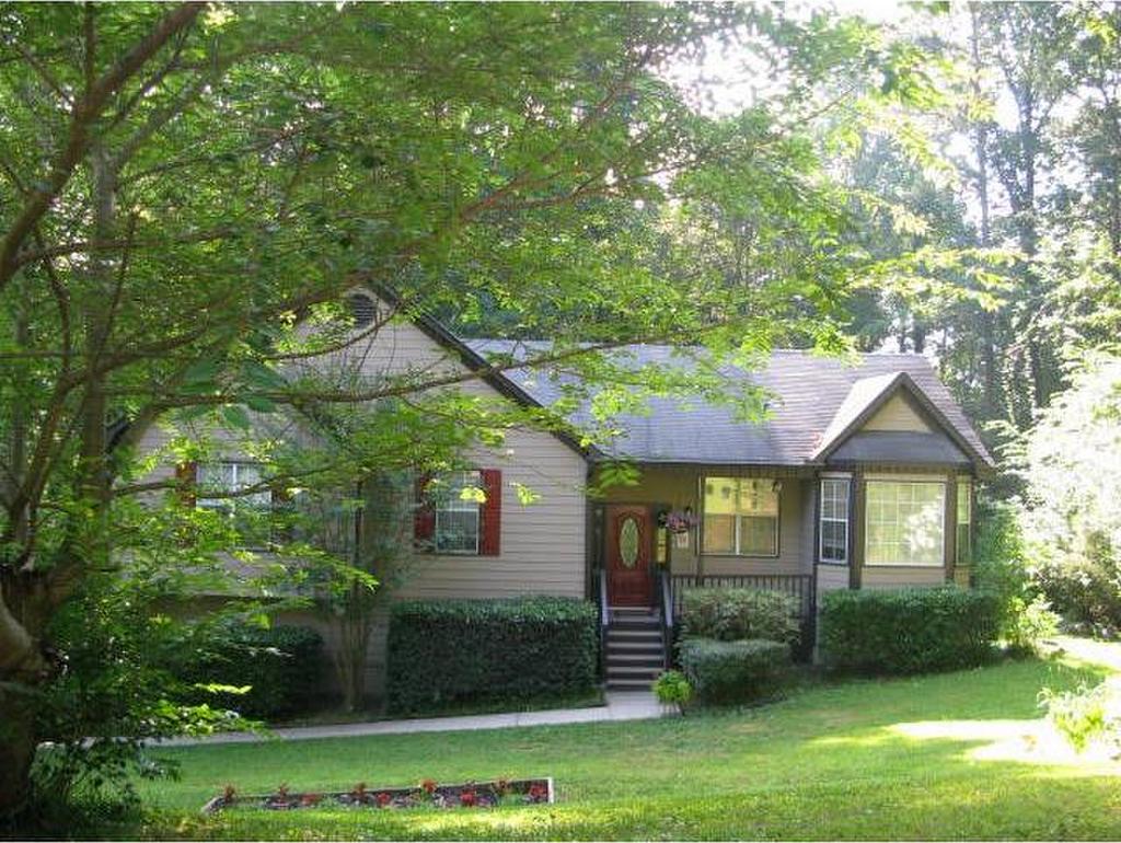 136 Hartwood Drive
