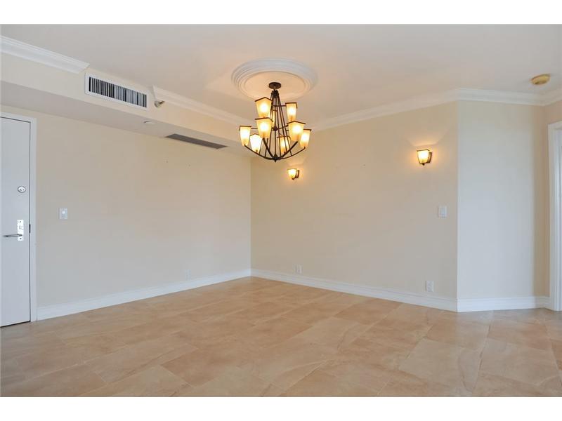 3500 Mystic Pointe Dr # 1902