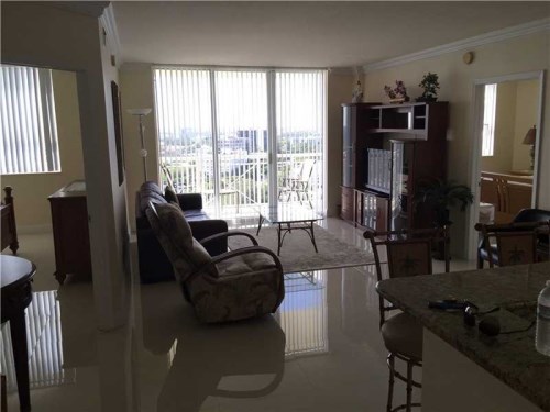 19501 W Country Club Dr # 2010